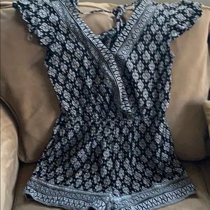 Mudd Size Small black and white Romper